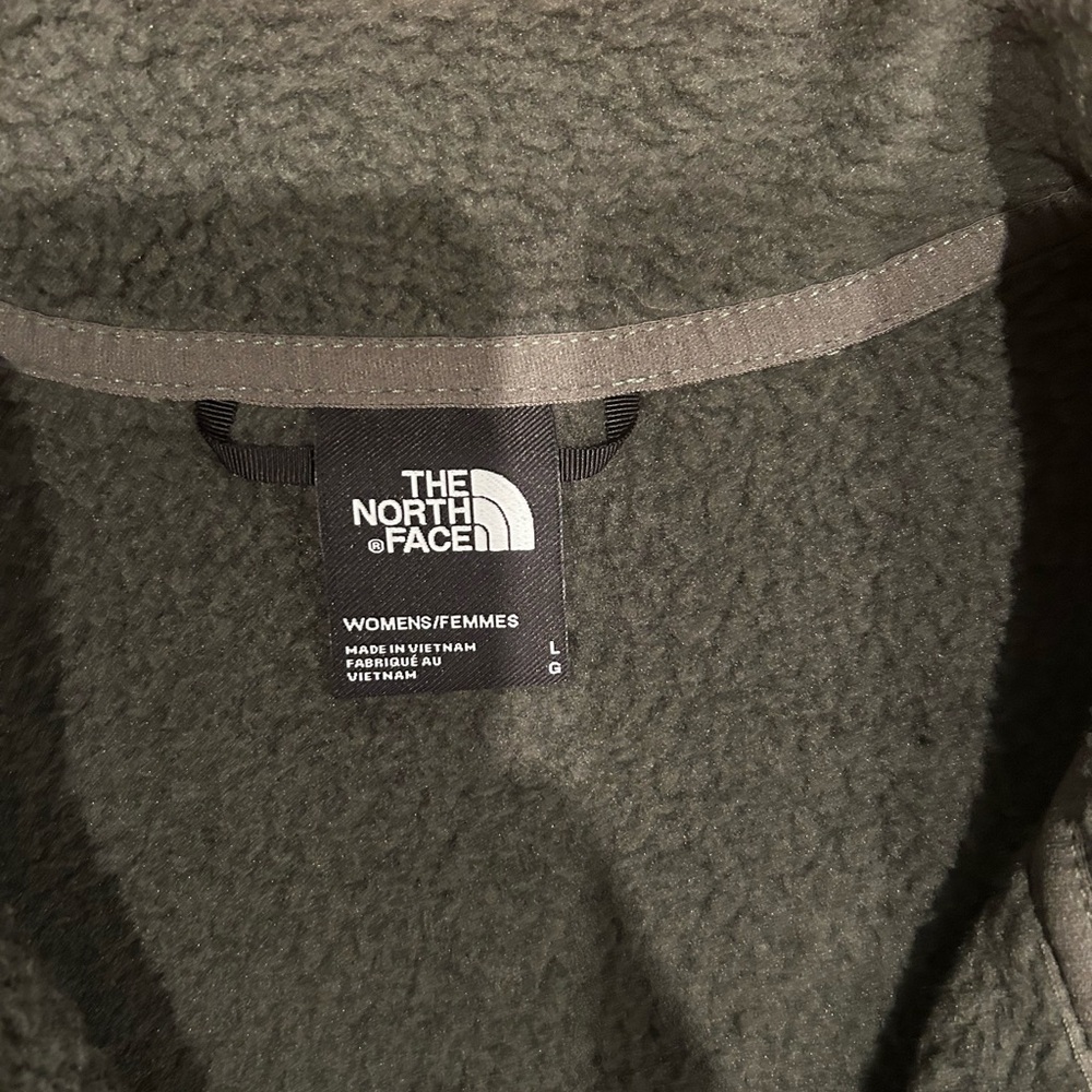 Woman's North Face Magy Sweater fleece full zip jacket NWOT - Picture 3 of 4